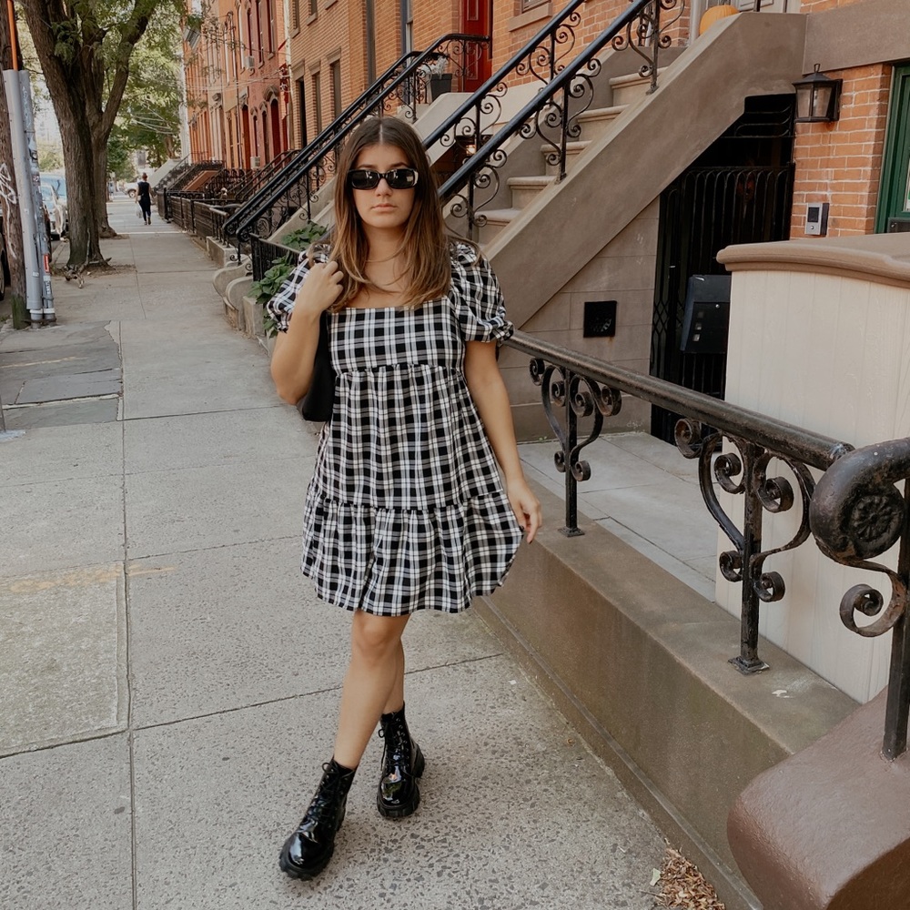 H&M plaid puffy shoulder dress